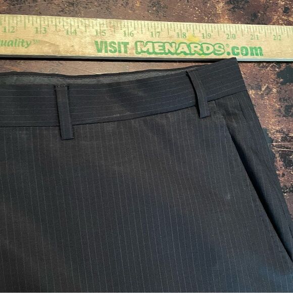 Canali charcoal pinstripe single‎ vent flat front suit 56R Italy 46R US 40X30 - Picture 8 of 10